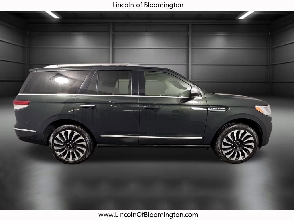Certified 2023 Lincoln Navigator Black Label image 8