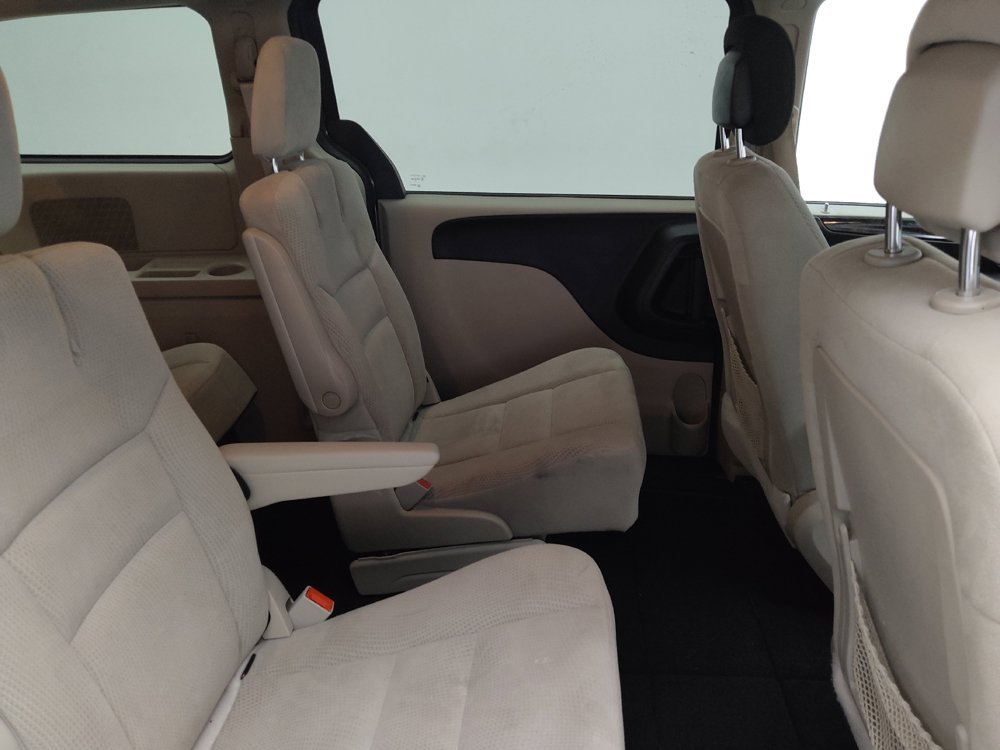 Used 2016 Dodge Grand Caravan SE w/ Quick Order Package 29E SE FWD image 19