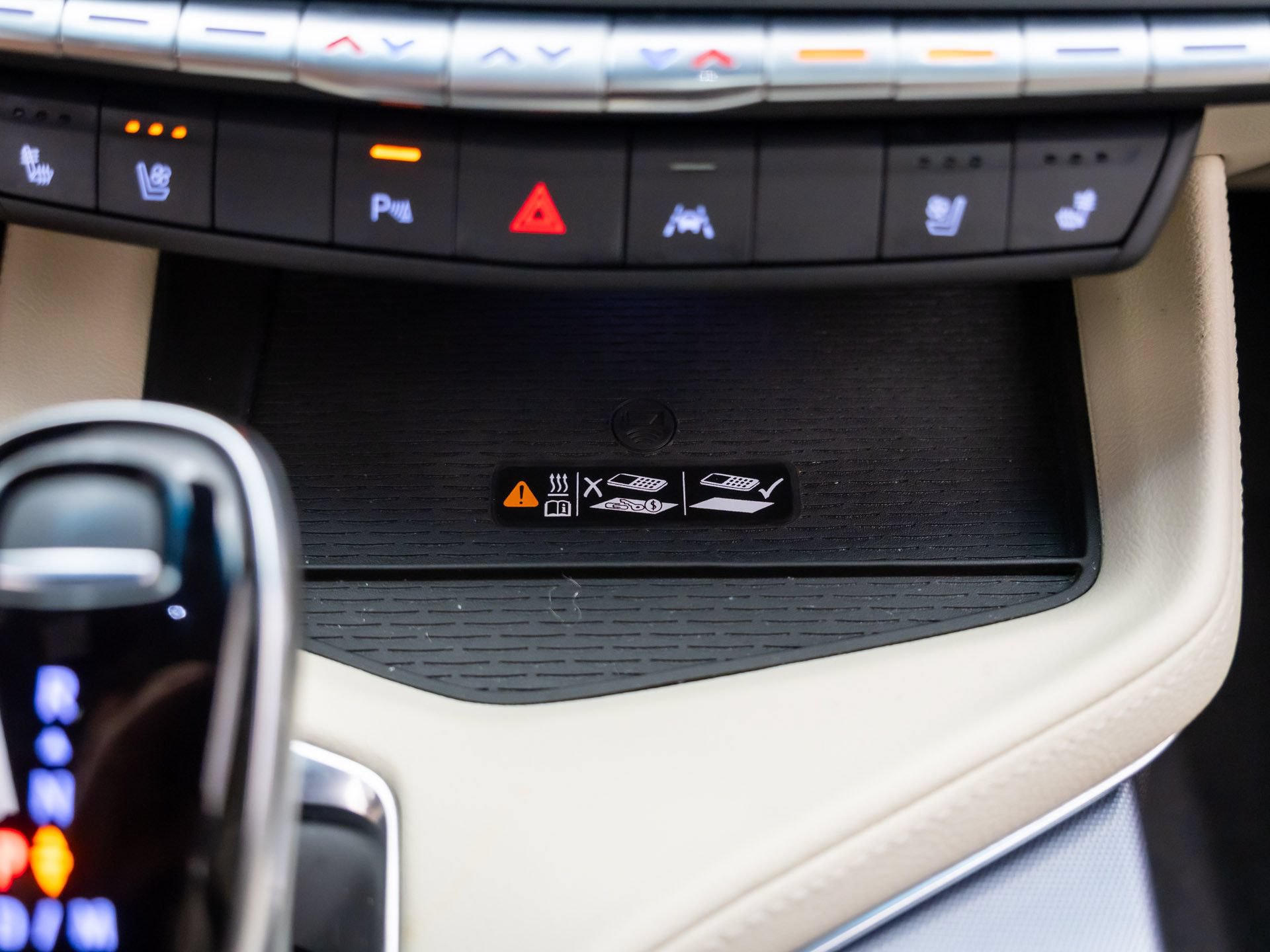 Certified 2022 Cadillac CT4 Premium Luxury AWD/4WD image 31