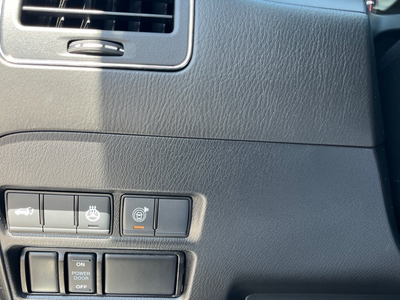 Certified 2024 INFINITI QX80 Luxe AWD/4WD image 30