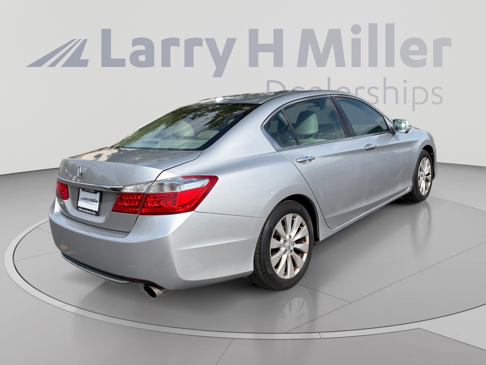 Used 2014 Honda Accord EX-L image 5