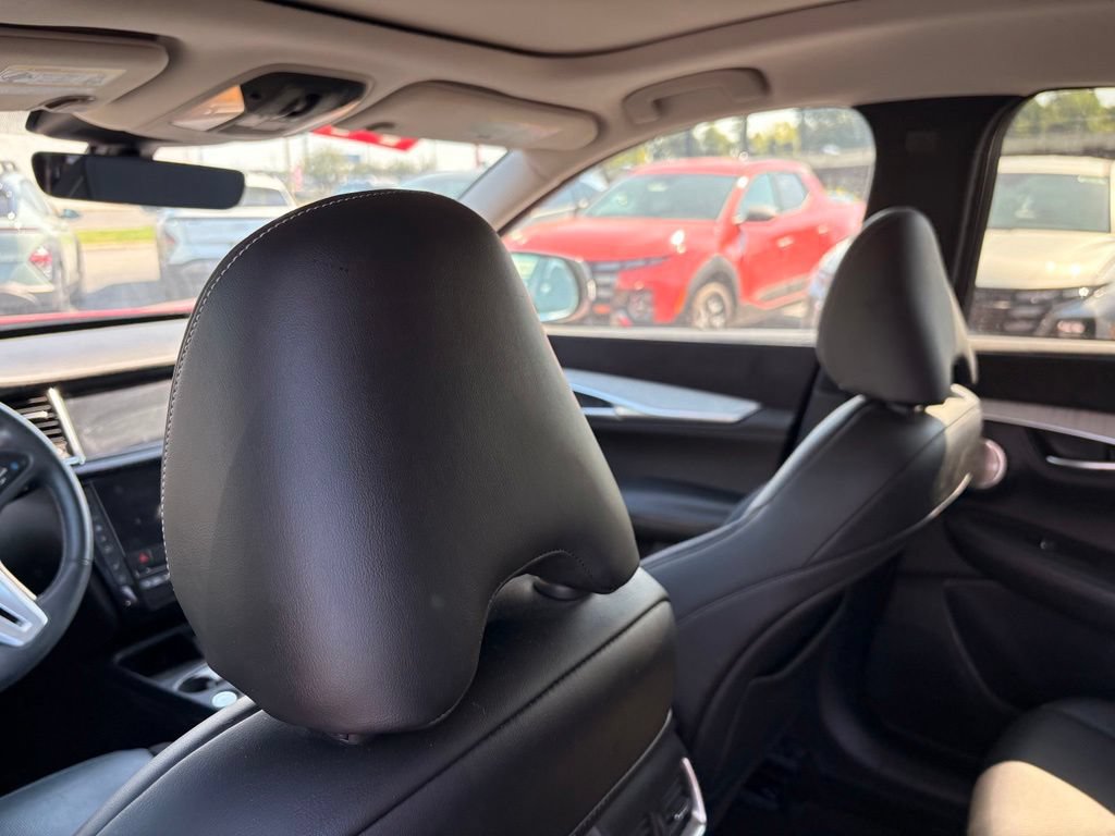 Used 2023 INFINITI QX50 Sensory AWD/4WD image 28