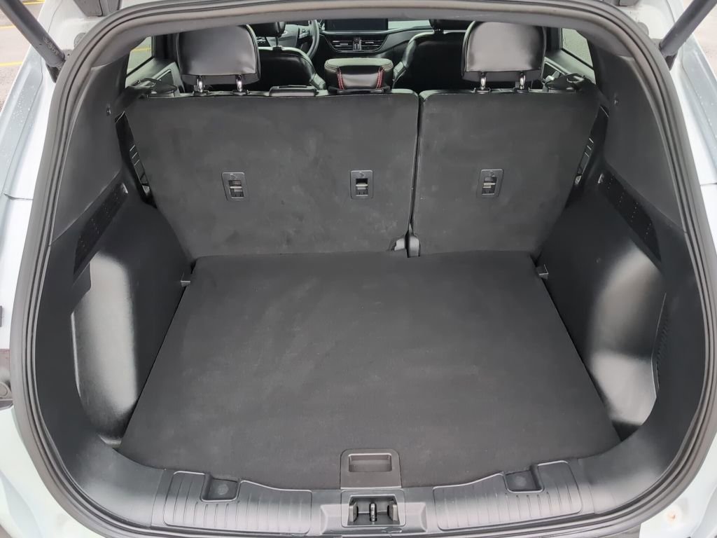 Used 2025 Ford Escape ST-Line w/ Tech Pack #1 image 17