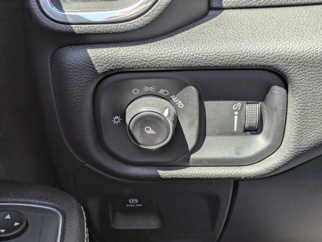 Used 2024 RAM 1500 Laramie RWD image 23