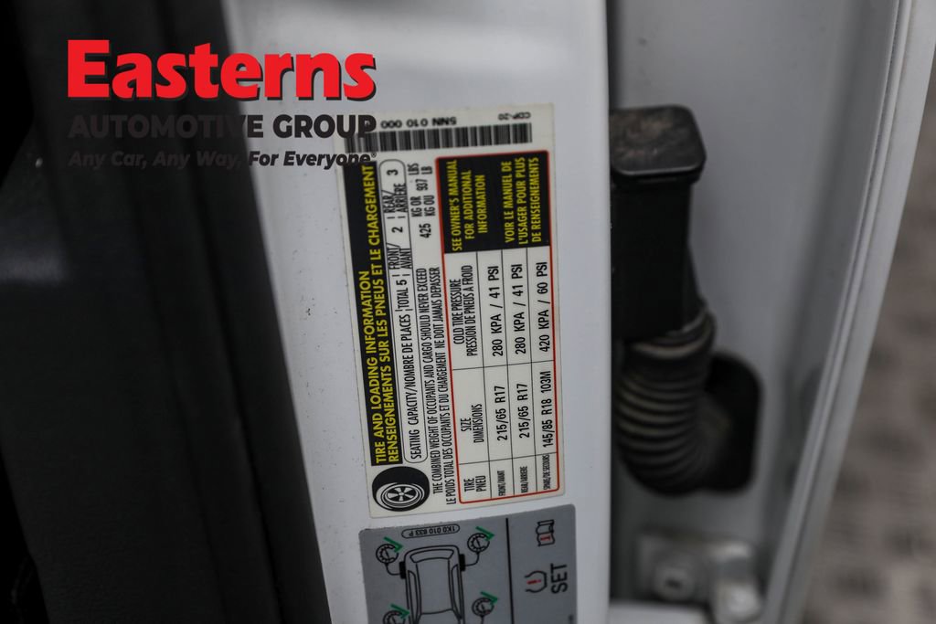 Used 2022 Volkswagen Tiguan S image 33