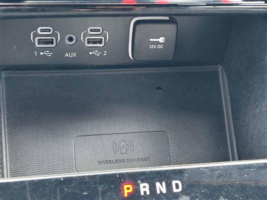 Used 2022 Jeep Grand Cherokee L Laredo image 24