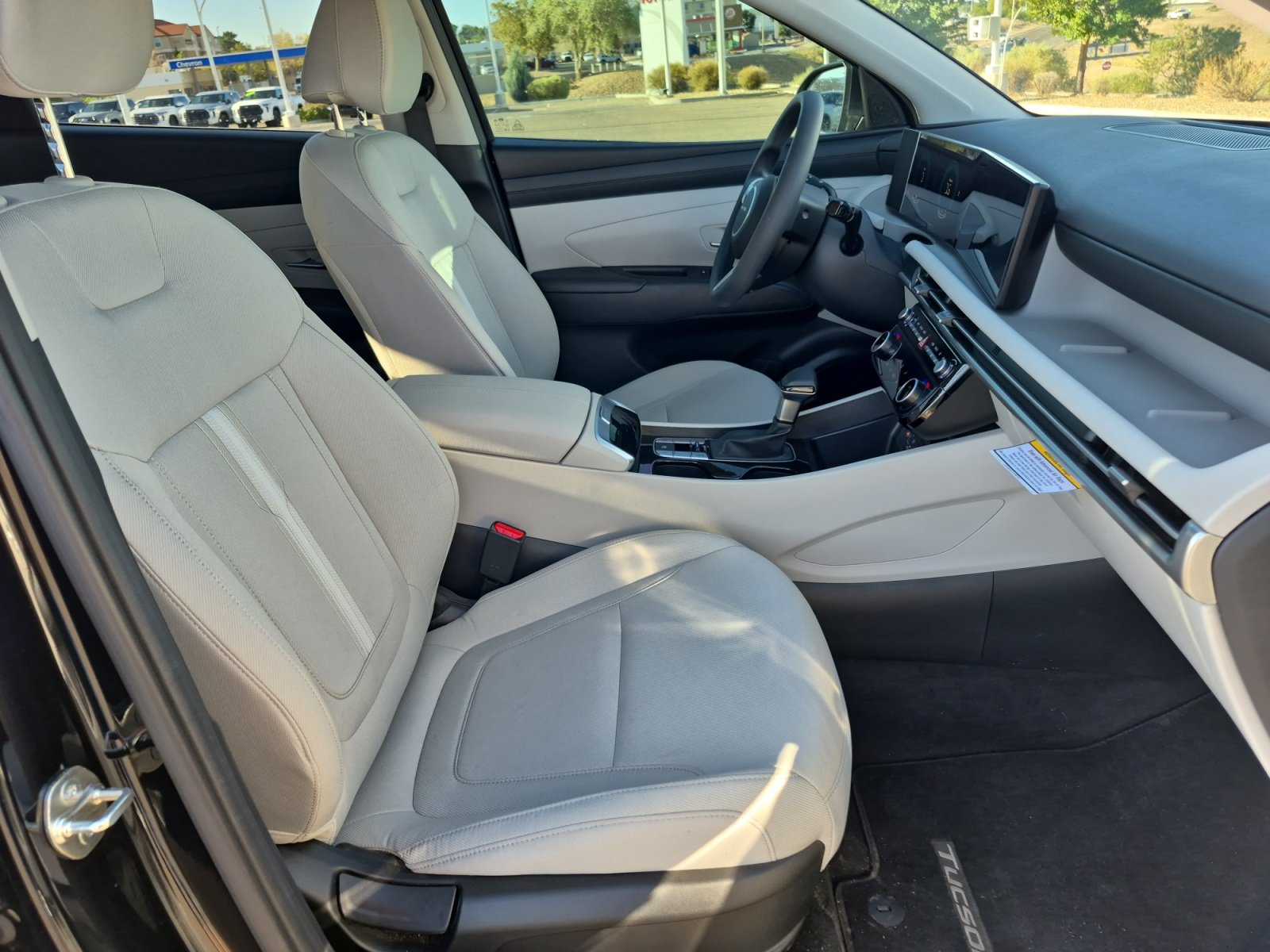 Used 2025 Hyundai Tucson SEL AWD/4WD image 22
