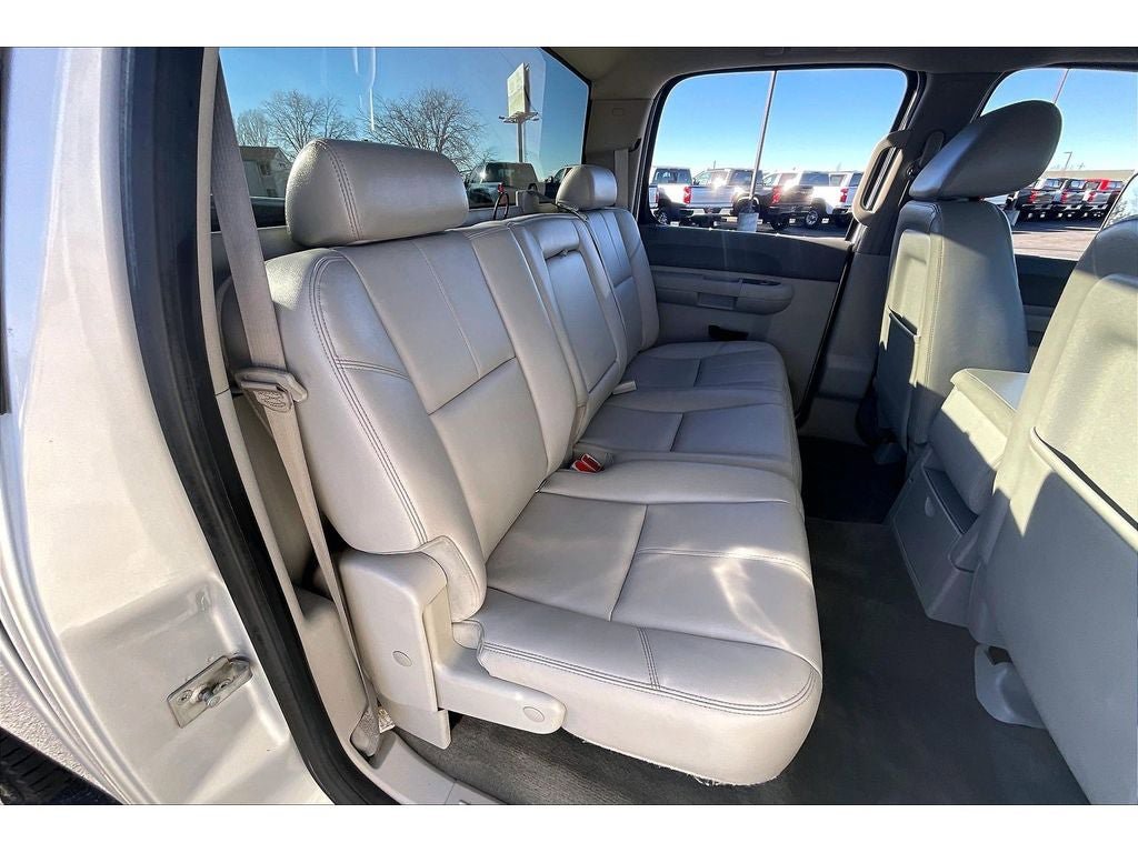 Used 2012 GMC Sierra 2500 SLE w/ SLE Preferred Package AWD/4WD image 27