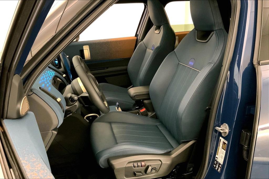 Used 2025 MINI Cooper Countryman S w/ Comfort Package Max image 13