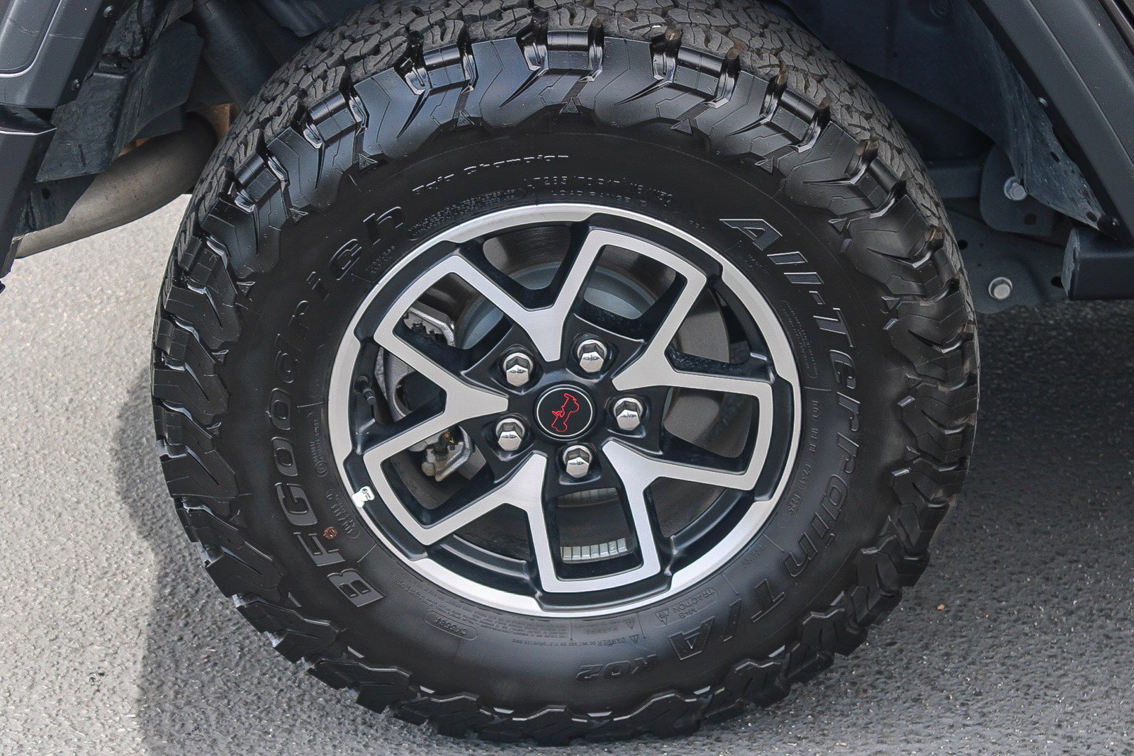 Used 2025 Jeep Wrangler Unlimited Rubicon image 12