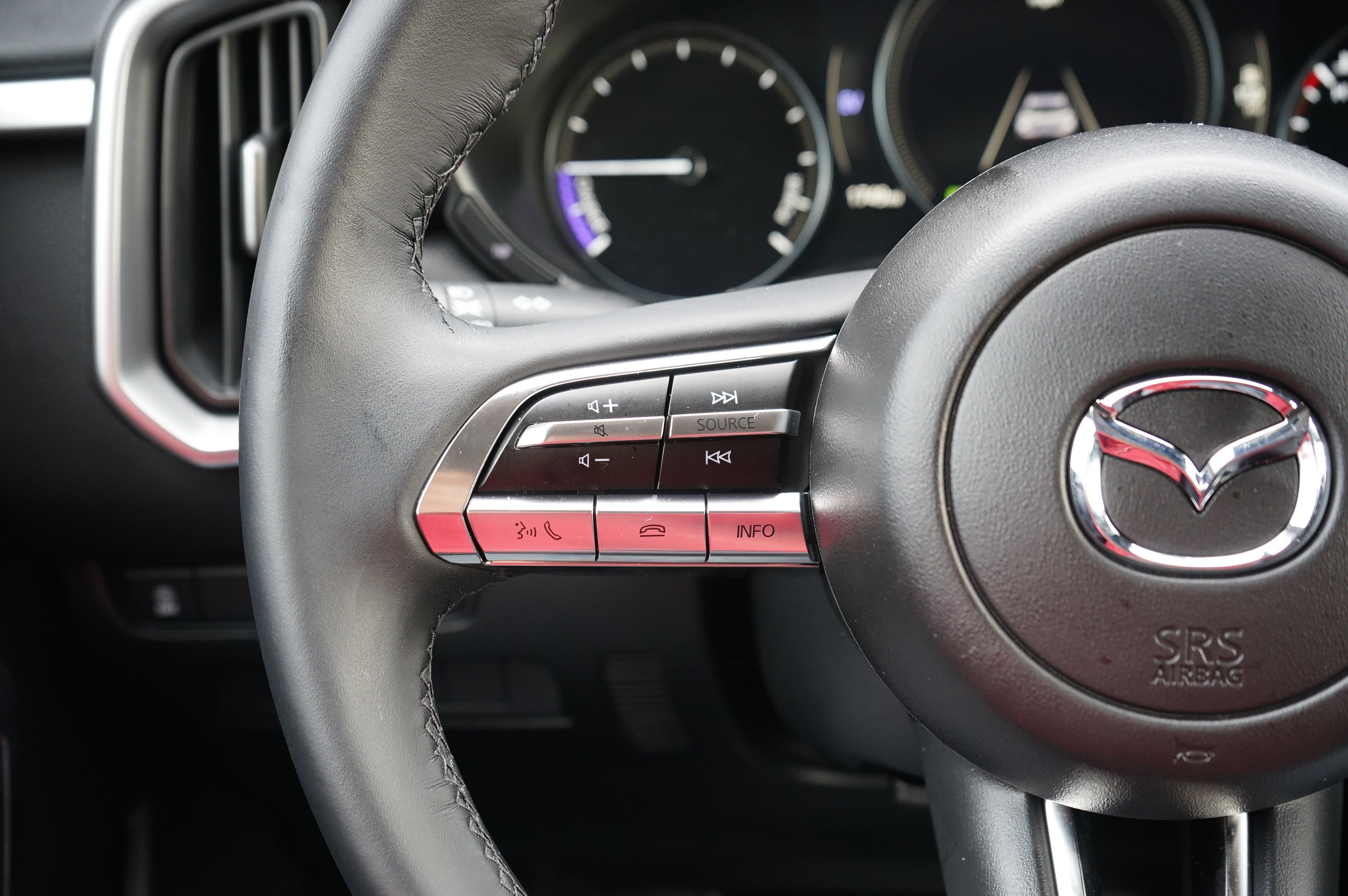 Used 2025 MAZDA CX-50 2.5 Hybrid w/ Preferred Pkg image 28