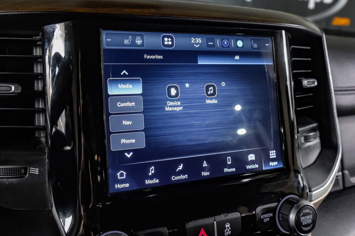 Used 2022 RAM 3500 Laramie w/ Chrome Appearance Group image 27