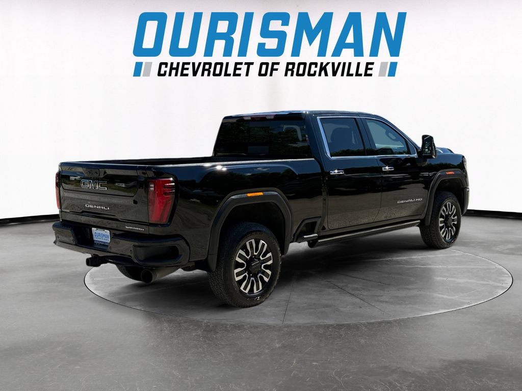 Used 2024 GMC Sierra 2500 Denali Ultimate w/ Max Trailering Package AWD/4WD image 6