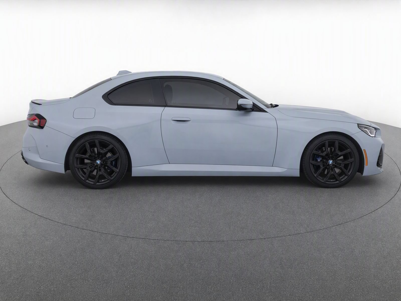 Certified 2025 BMW 230i Coupe w/ M Sport Package RWD image 4