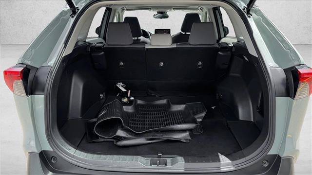 Certified 2019 Toyota RAV4 XLE w/ Convenience Package FWD image 7