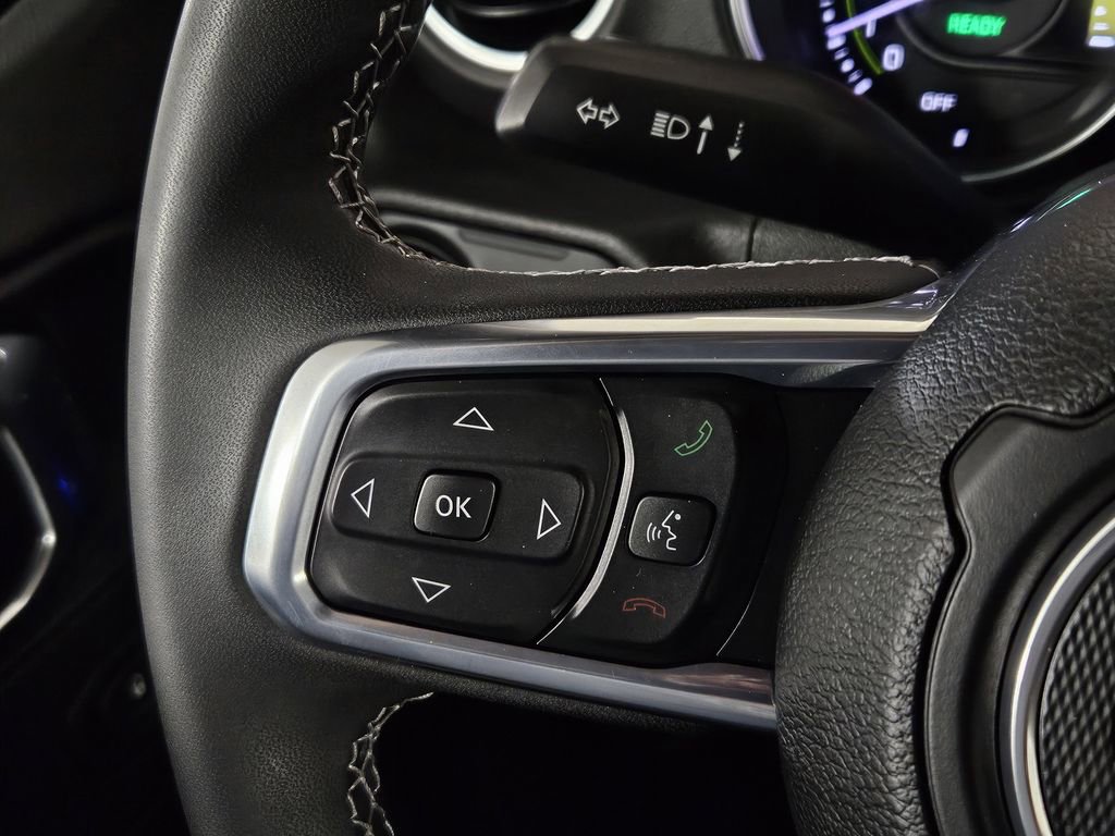 Used 2023 Jeep Wrangler Unlimited Sahara image 21