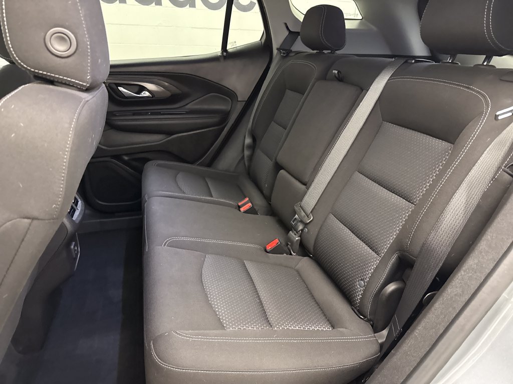 Used 2023 GMC Terrain SLE w/ Driver Convenience Package AWD/4WD image 20
