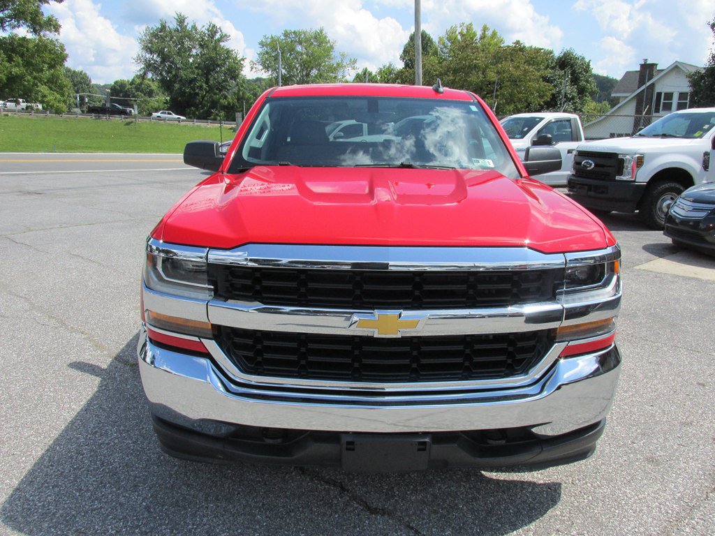 Used 2017 Chevrolet Silverado 1500 LS w/ Trailering Package AWD/4WD image 2