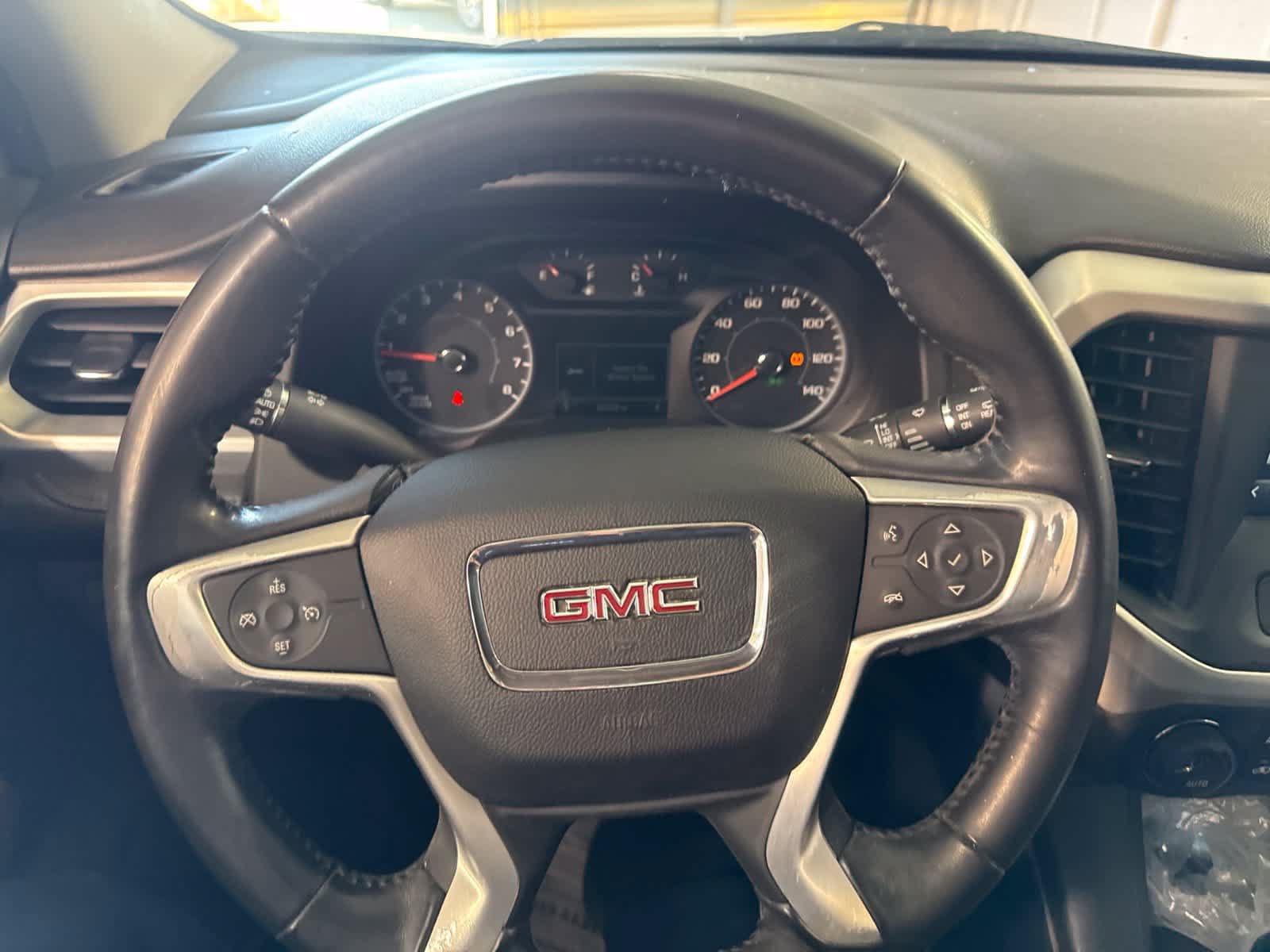 Used 2017 GMC Acadia SLE FWD image 25