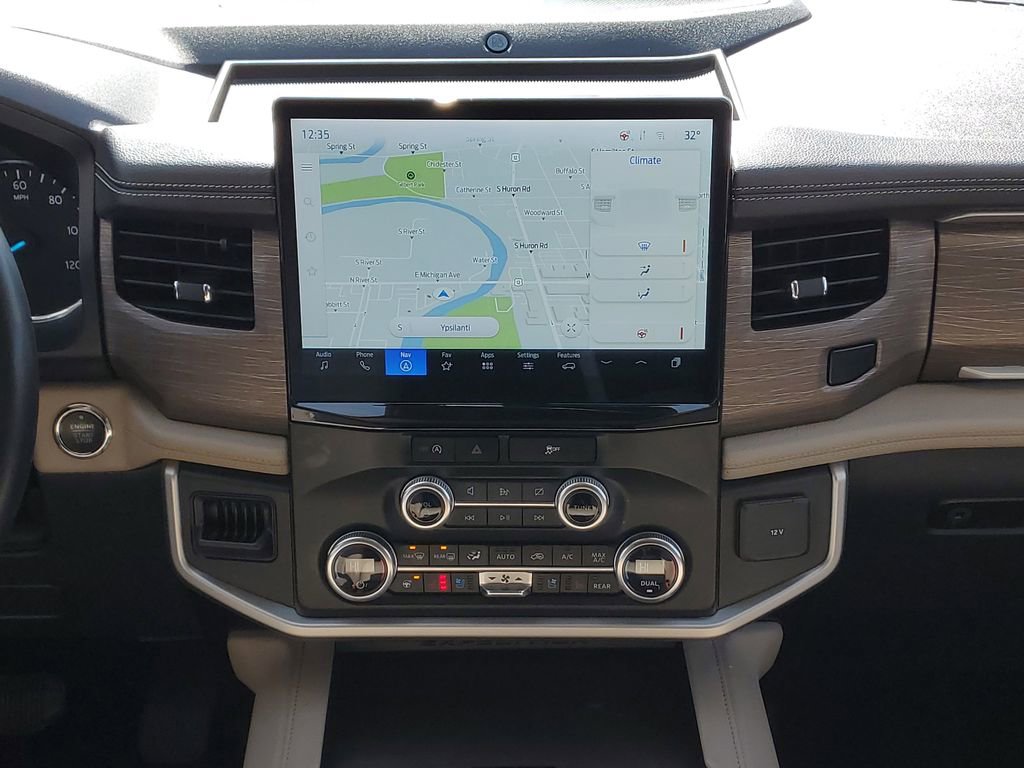 Used 2024 Ford Expedition Max Limited image 29