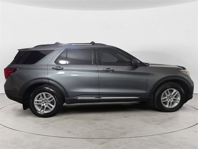 Certified 2025 Ford Explorer Active image 6