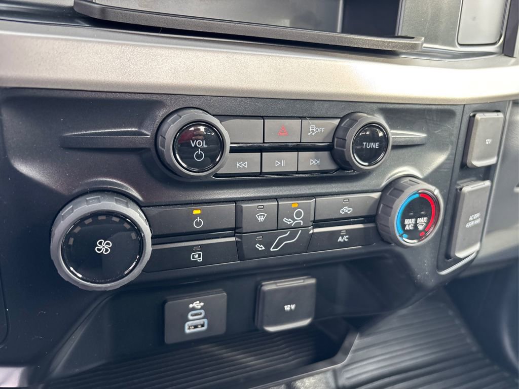 Used 2025 Ford F350 XL w/ Snow Plow Prep Package image 28