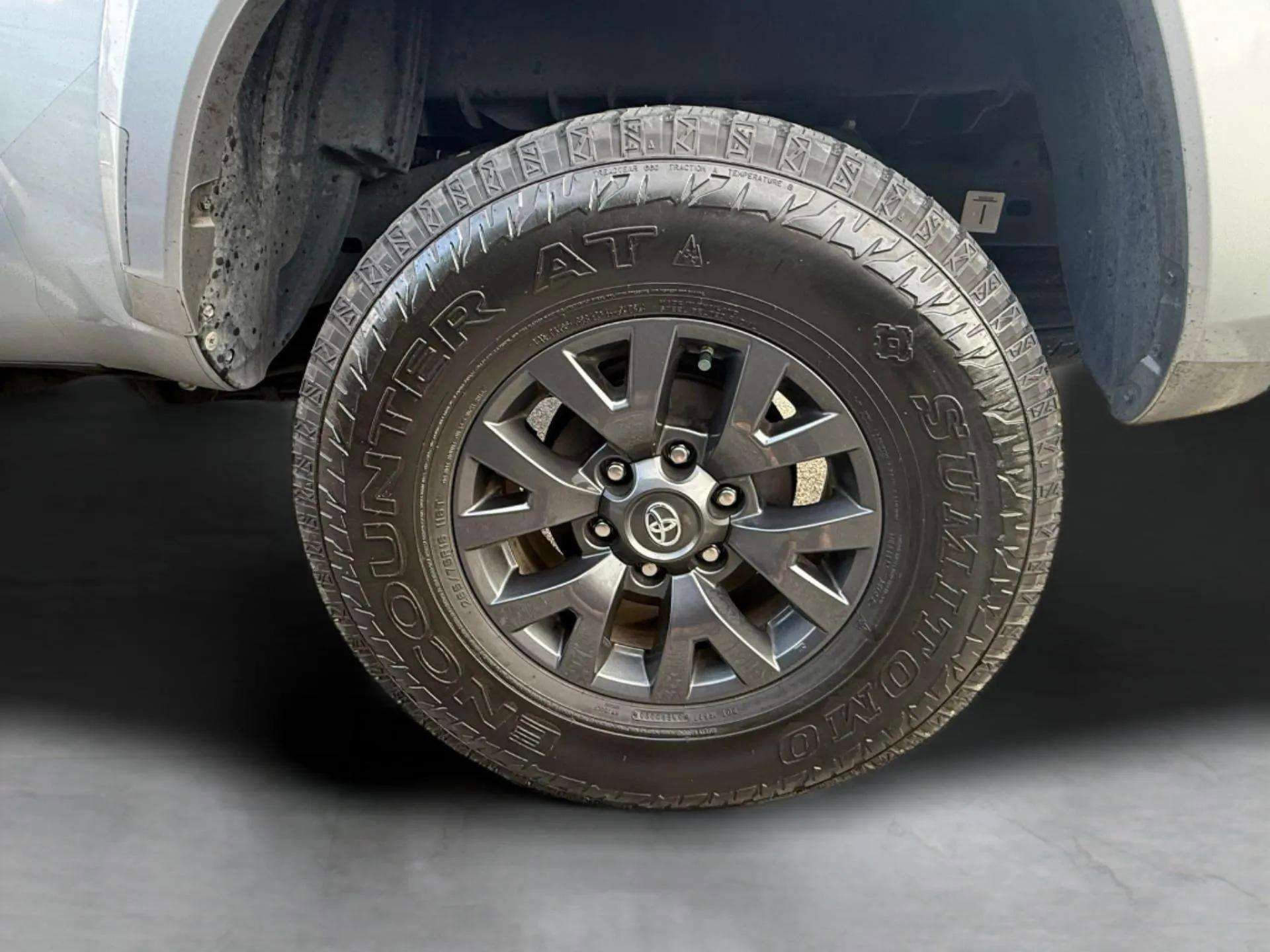 Used 2020 Toyota Tacoma SR5 image 52