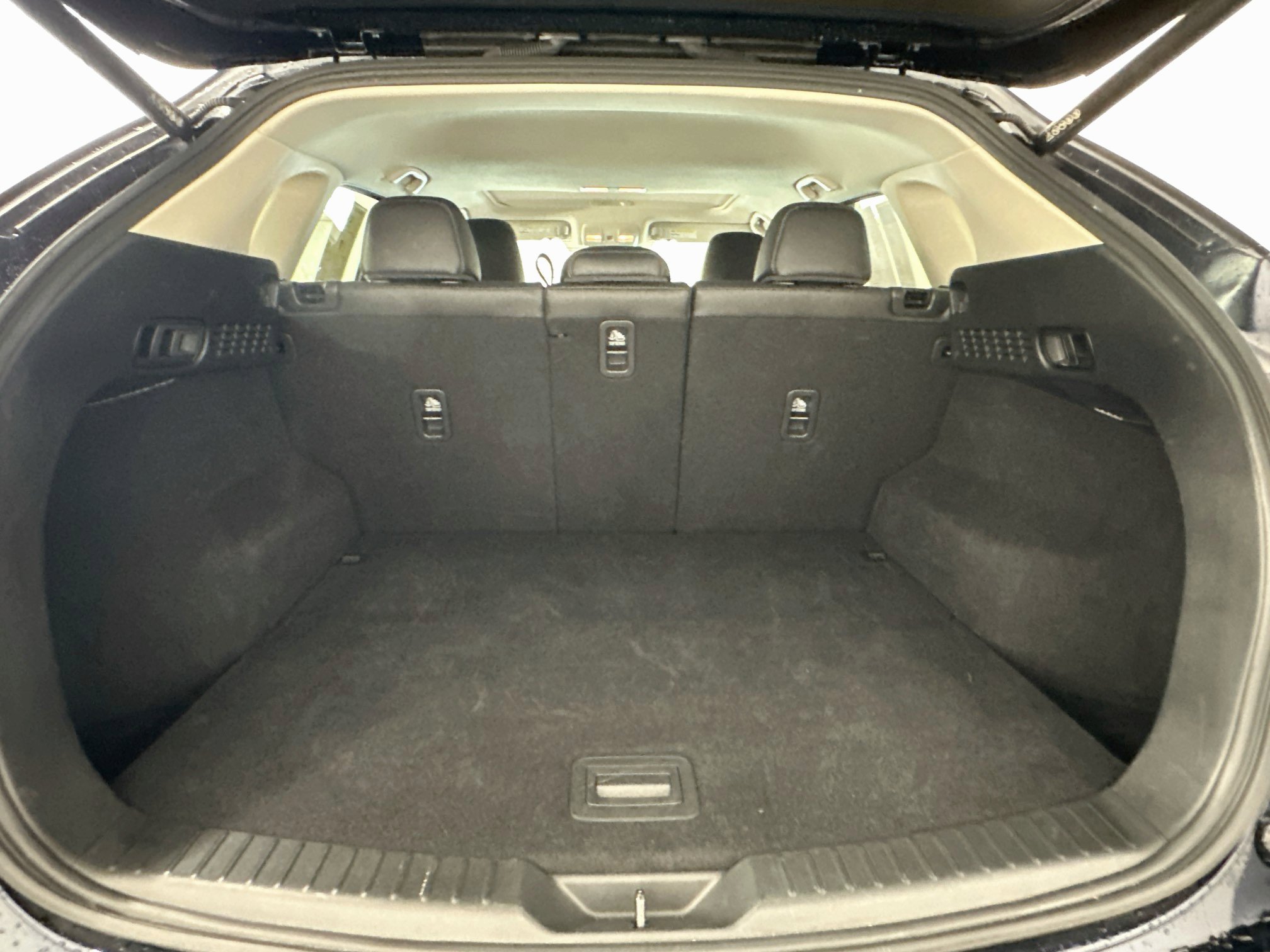 Used 2025 MAZDA CX-5 AWD 2.5 S w/ Preferred Package image 31