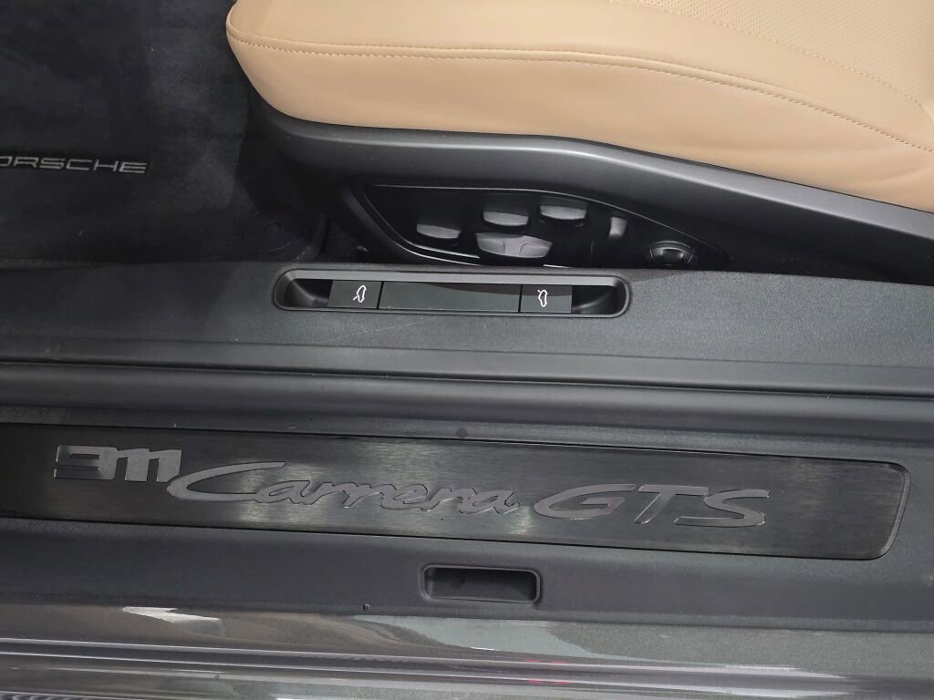 Certified 2024 Porsche 911 Carrera GTS image 35