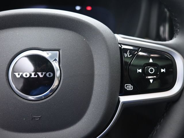 Used 2026 Volvo XC60 B5 Plus w/ Protection Package Premier image 14