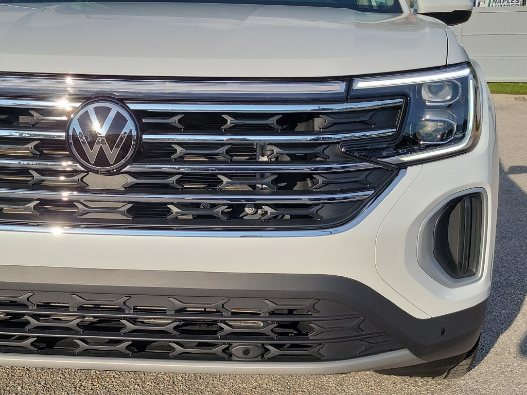 Certified 2026 Volkswagen Atlas SE FWD image 10