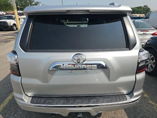 Used 2018 Toyota 4Runner Limited RWD image 5