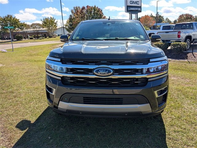 Used 2024 Ford Expedition Limited image 8