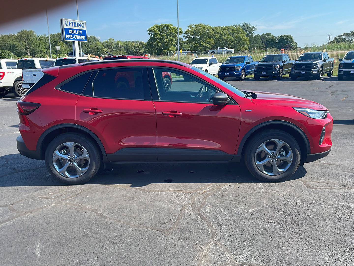 Used 2025 Ford Escape ST-Line w/ Tech Pack #1 AWD/4WD image 6
