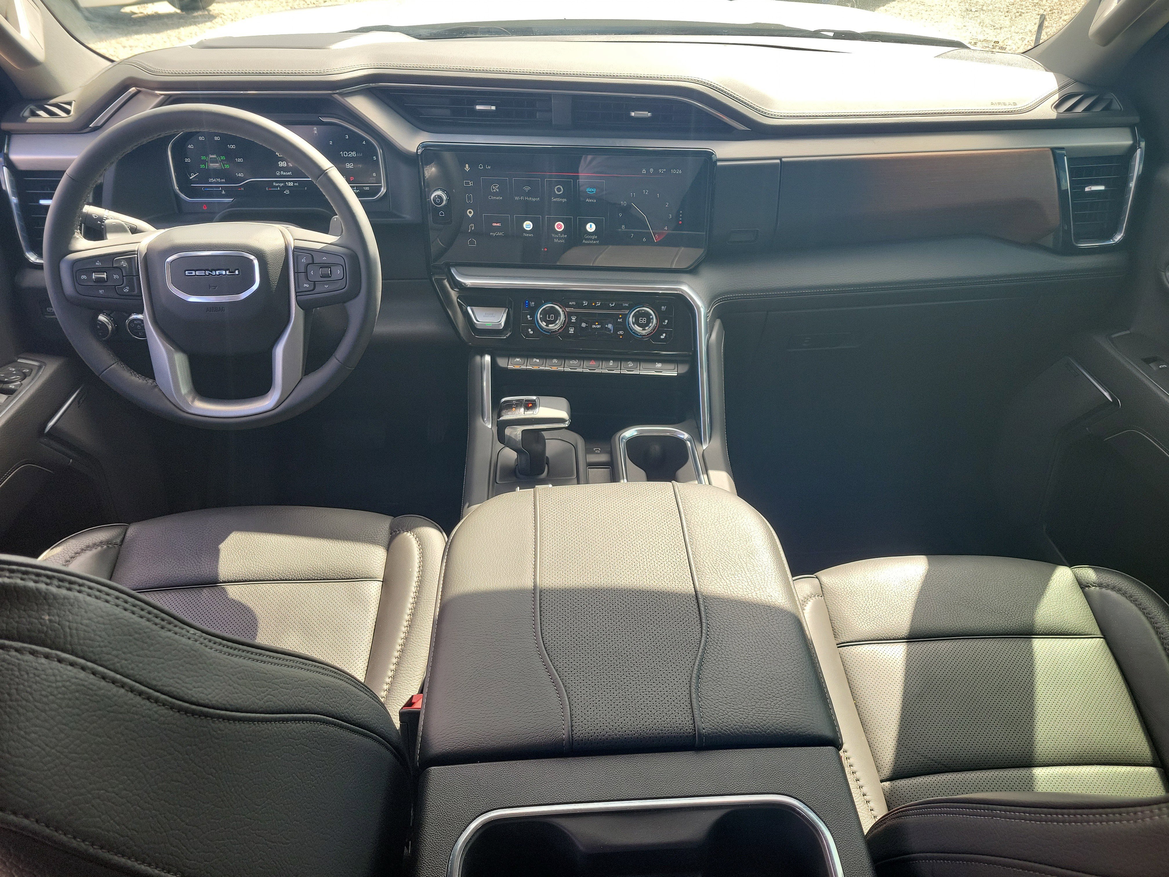 Used 2024 GMC Sierra 1500 Denali w/ Technology Package AWD/4WD image 16