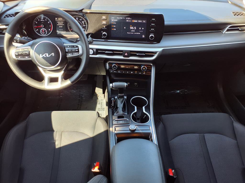 Used 2023 Kia K5 LXS image 4