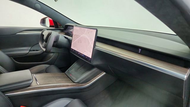Used 2022 Tesla Model S image 19