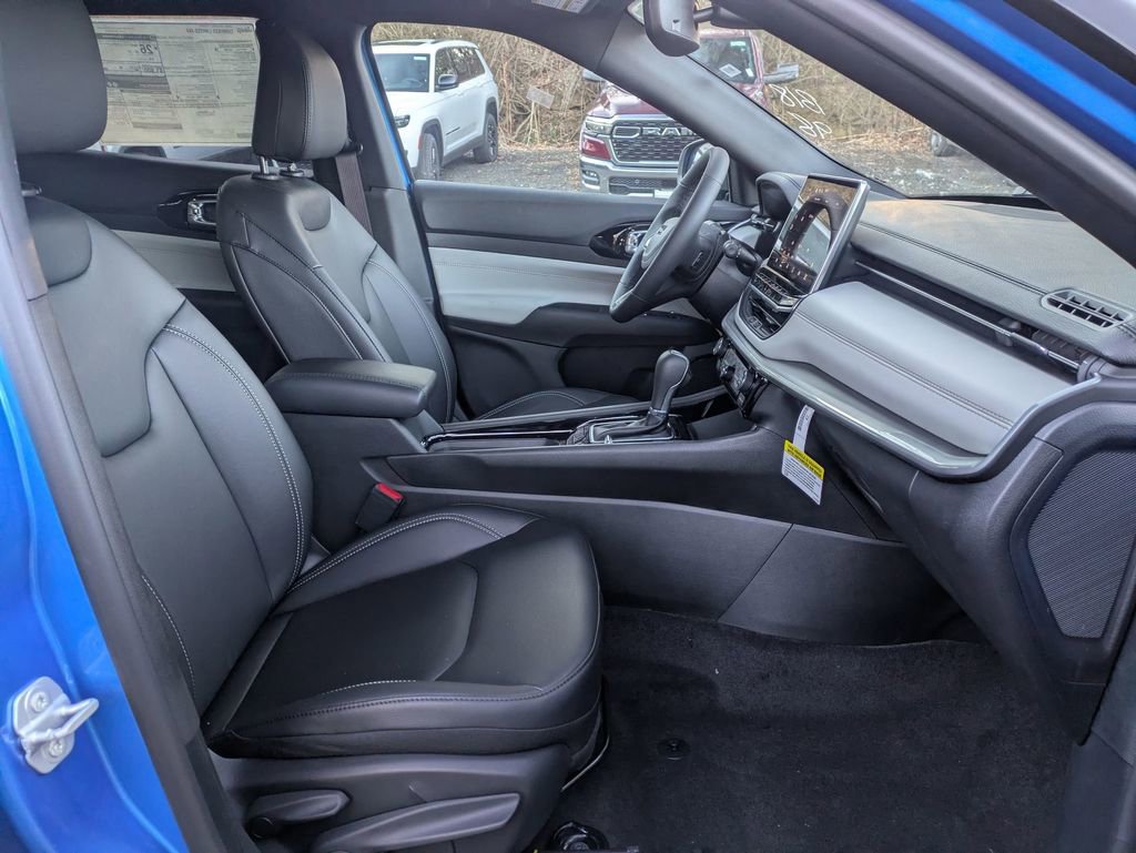 New 2026 Jeep Compass Limited AWD/4WD image 29
