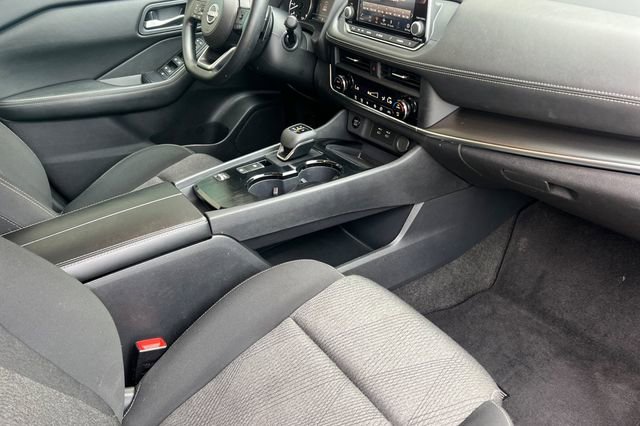 Used 2024 Nissan Rogue SV image 20