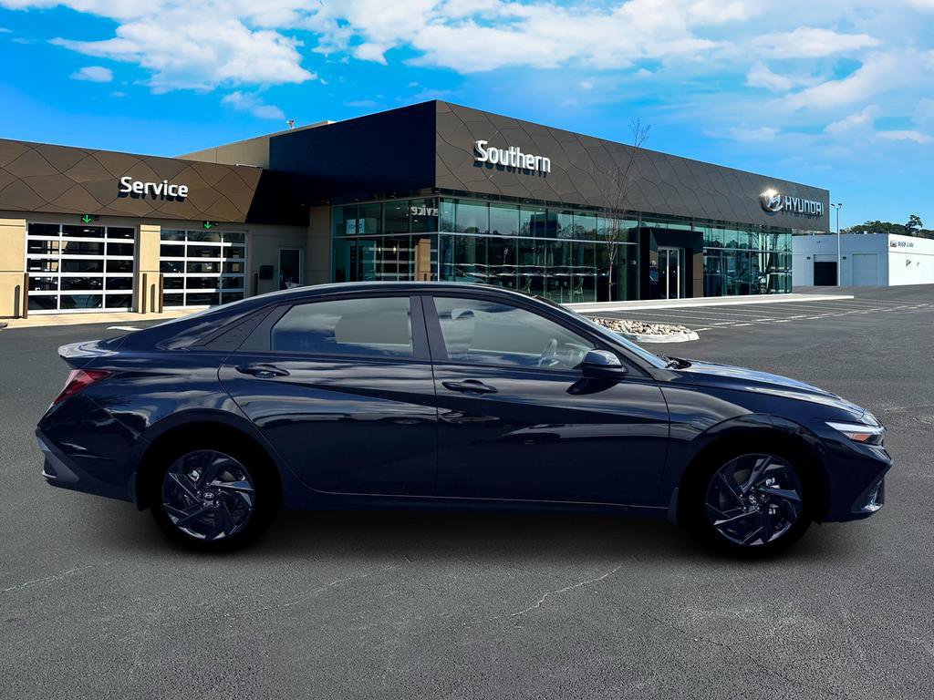 New 2026 Hyundai Elantra Sport image 10