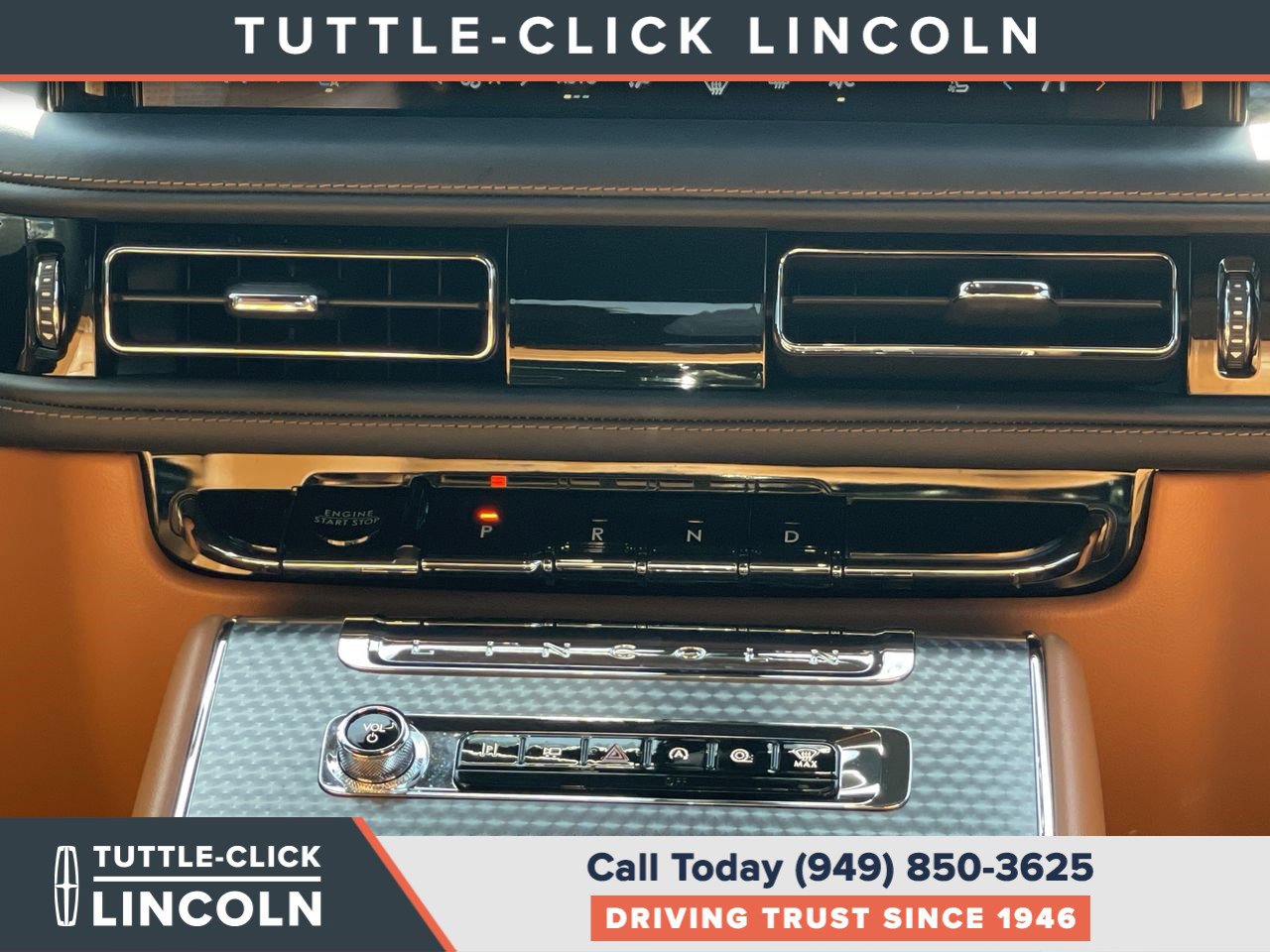 Used 2025 Lincoln Aviator Black Label AWD/4WD image 13