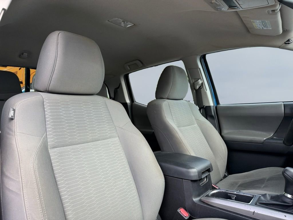 Used 2016 Toyota Tacoma SR5 image 14
