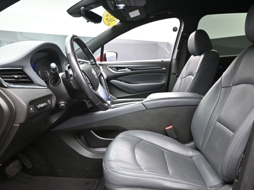 Used 2024 Buick Enclave Premium image 18