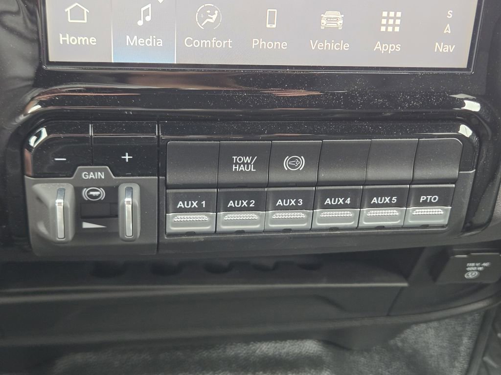 Used 2025 RAM 5500 Tradesman image 23