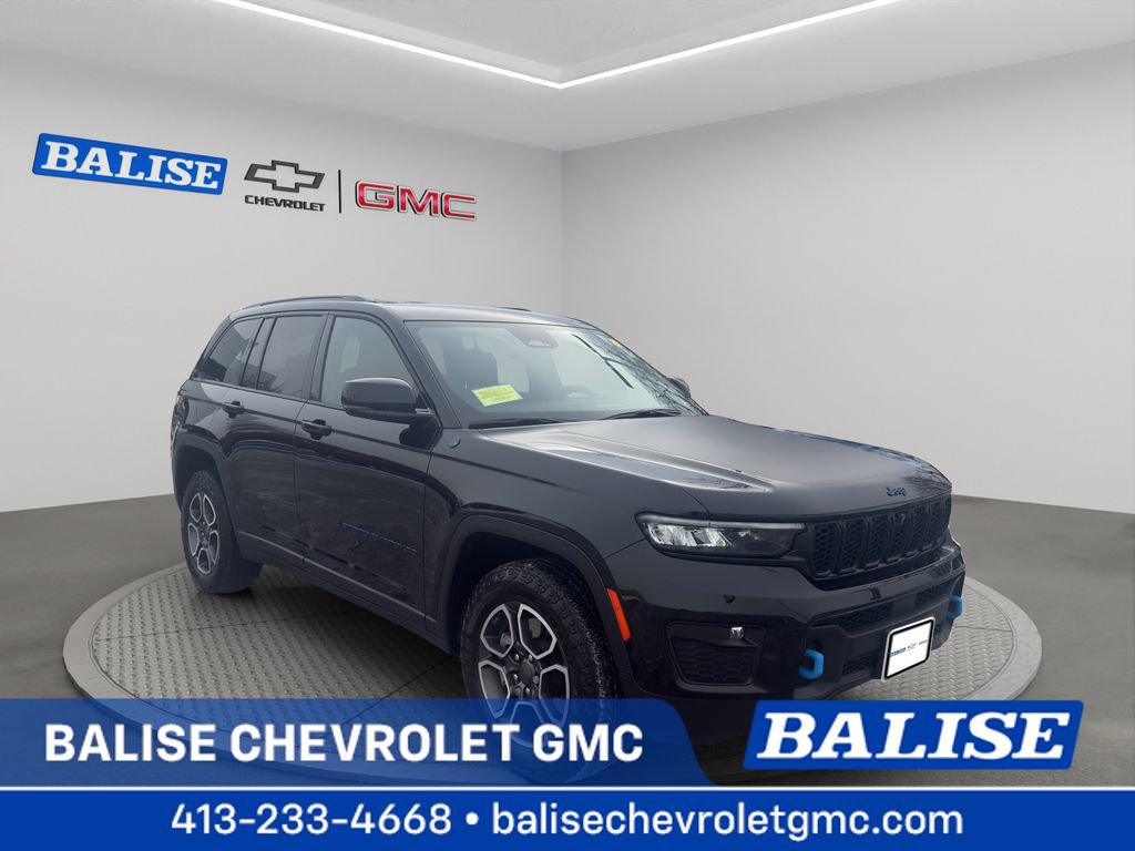 Used 2023 Jeep Grand Cherokee Trailhawk w/ Luxury Tech Group III image 1