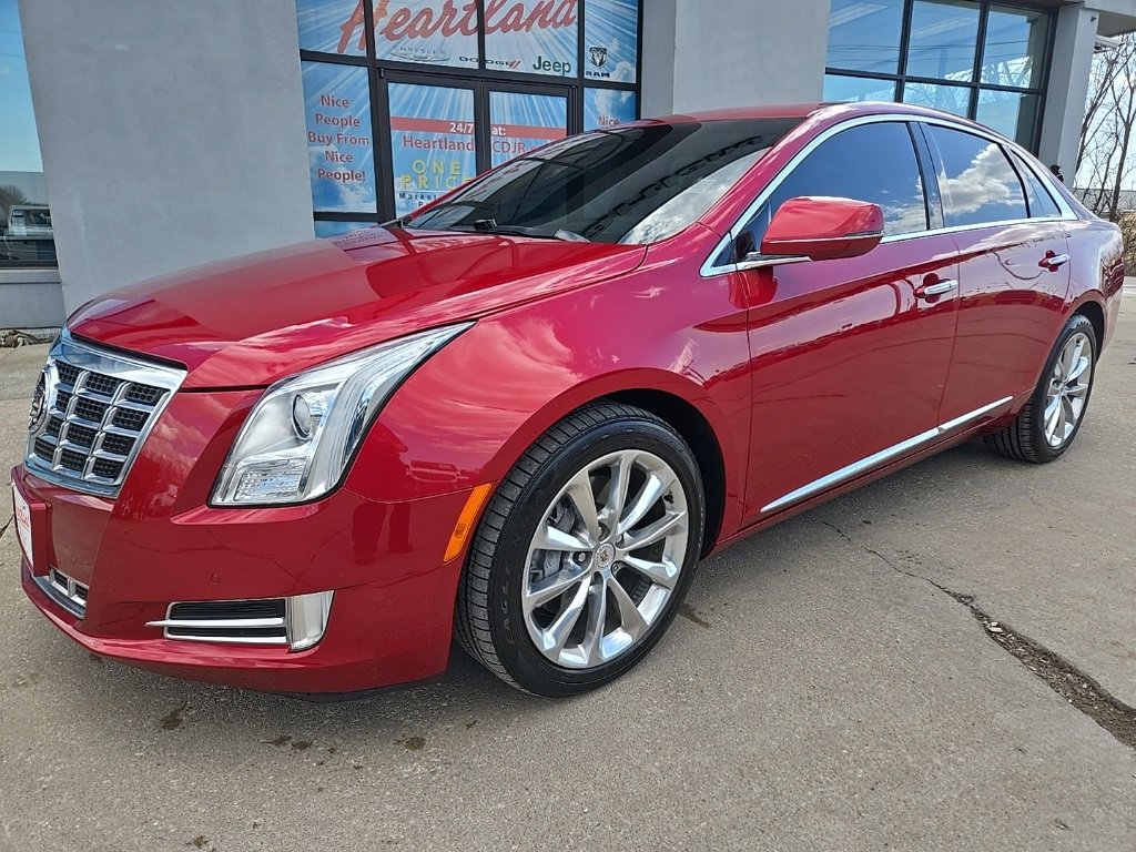 Used 2013 Cadillac XTS Luxury w/ Driver Awareness Package image 2