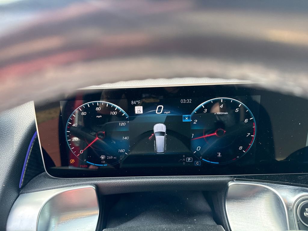Used 2020 Mercedes-Benz GLB 250 4MATIC image 15