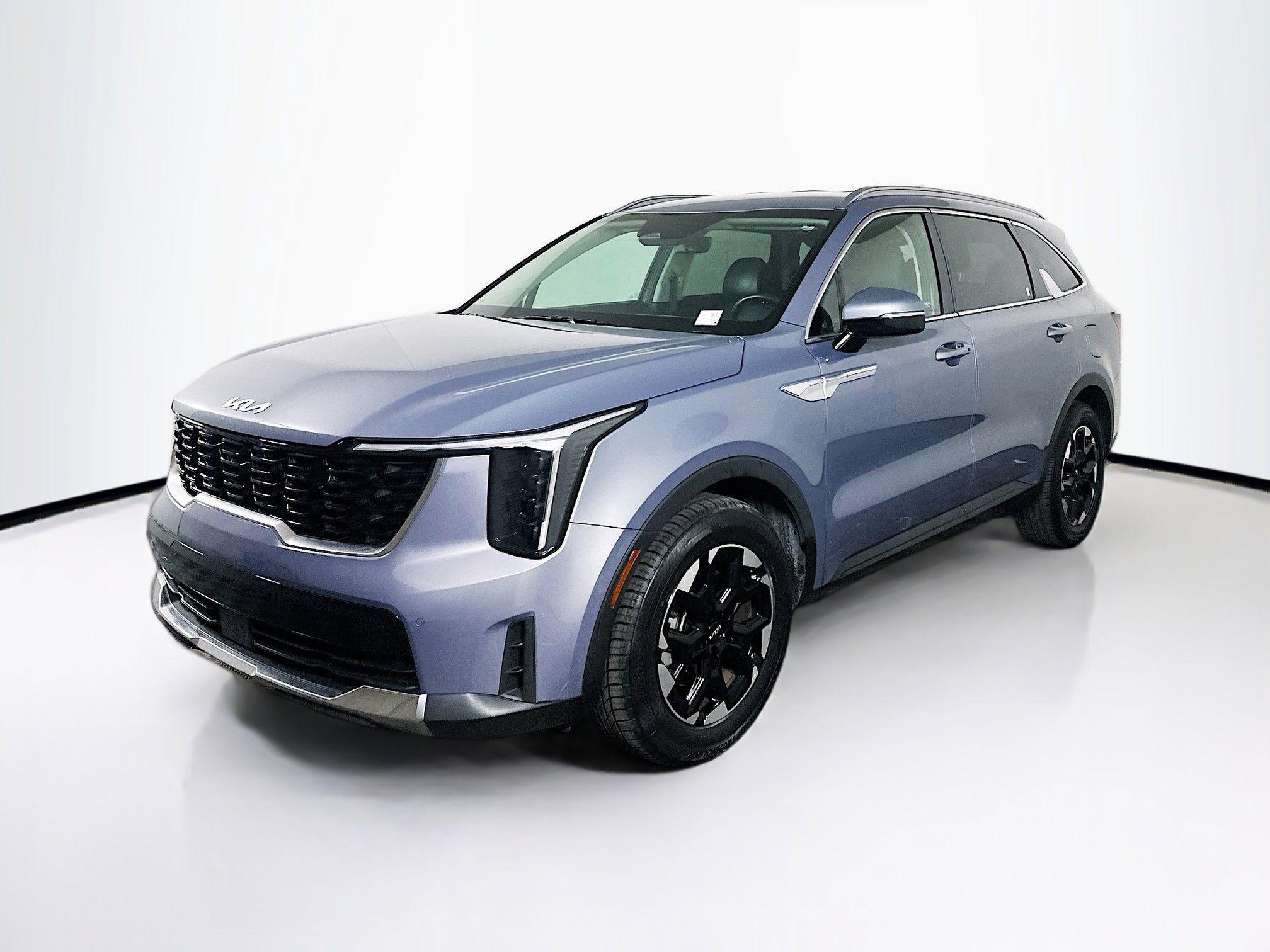 Used 2024 Kia Sorento S image 3