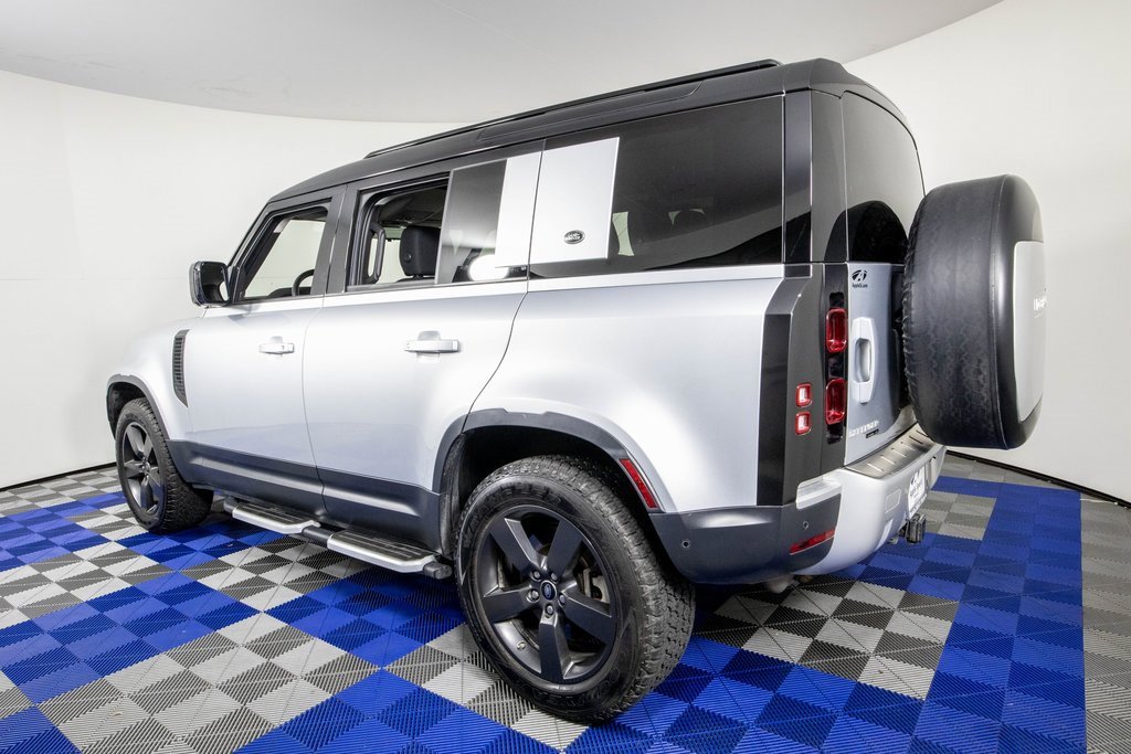 Used 2020 Land Rover Defender 110 SE image 7