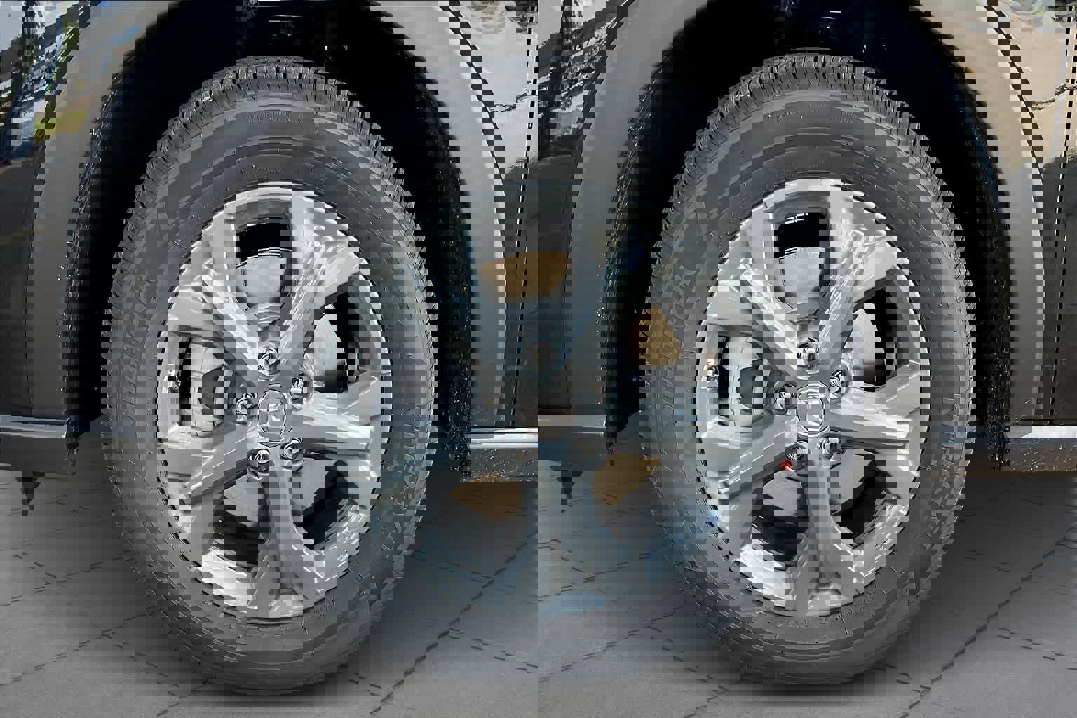 New 2026 Honda HR-V LX image 11